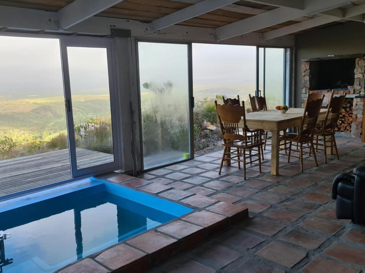 Avani Lodge Private Nature Reserve Botrivier Extérieur photo