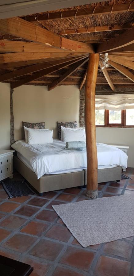 Avani Lodge Private Nature Reserve Botrivier Extérieur photo